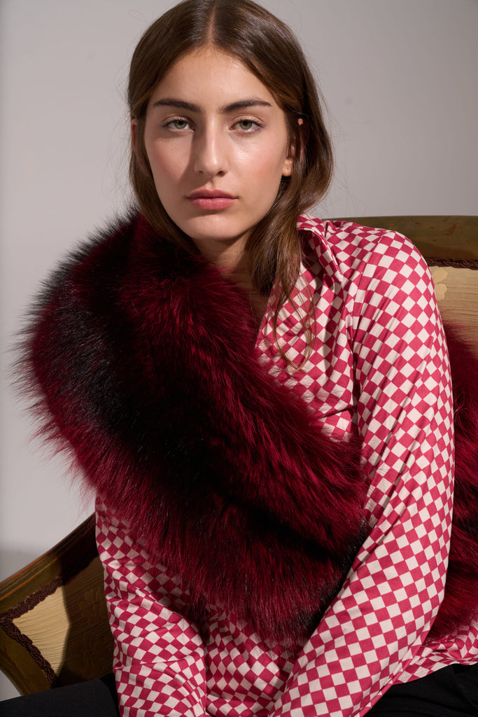 Estola de Marmota Roja